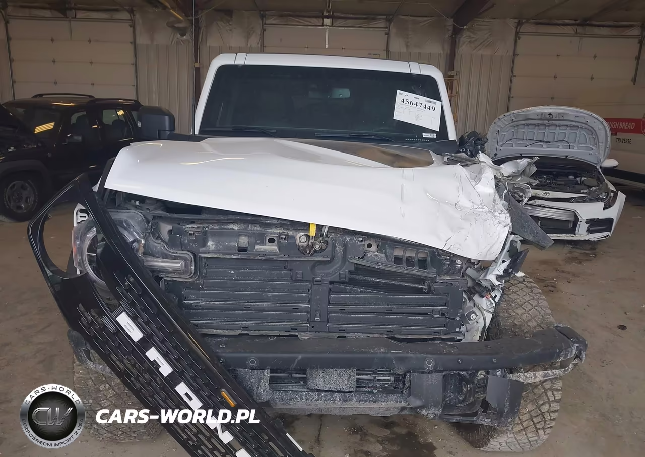 2024 Ford Bronco Wildtrak VIN:1FMEE2BP8RLB11528 - 12