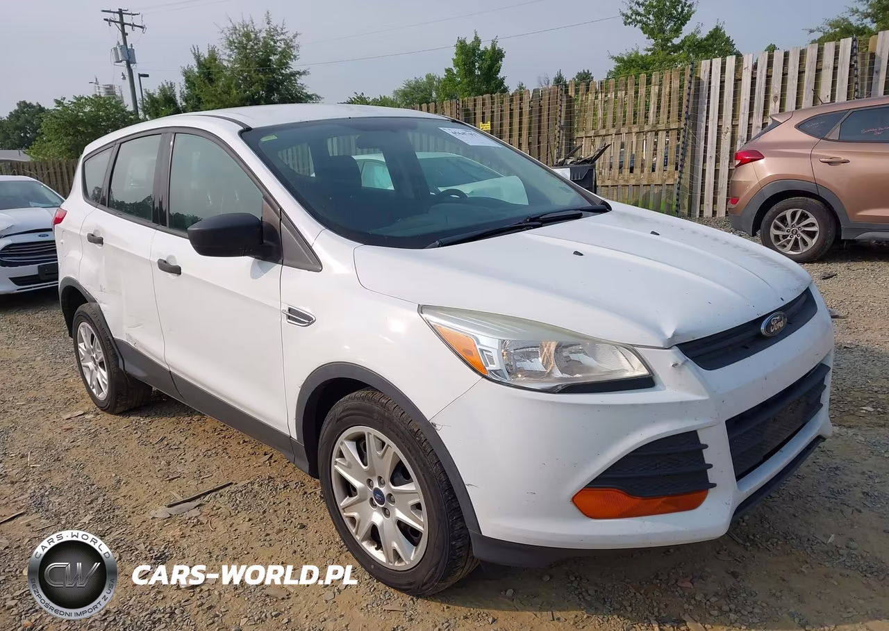 2015 Ford Escape S VIN:1FMCU0F71FUC66131 - 1