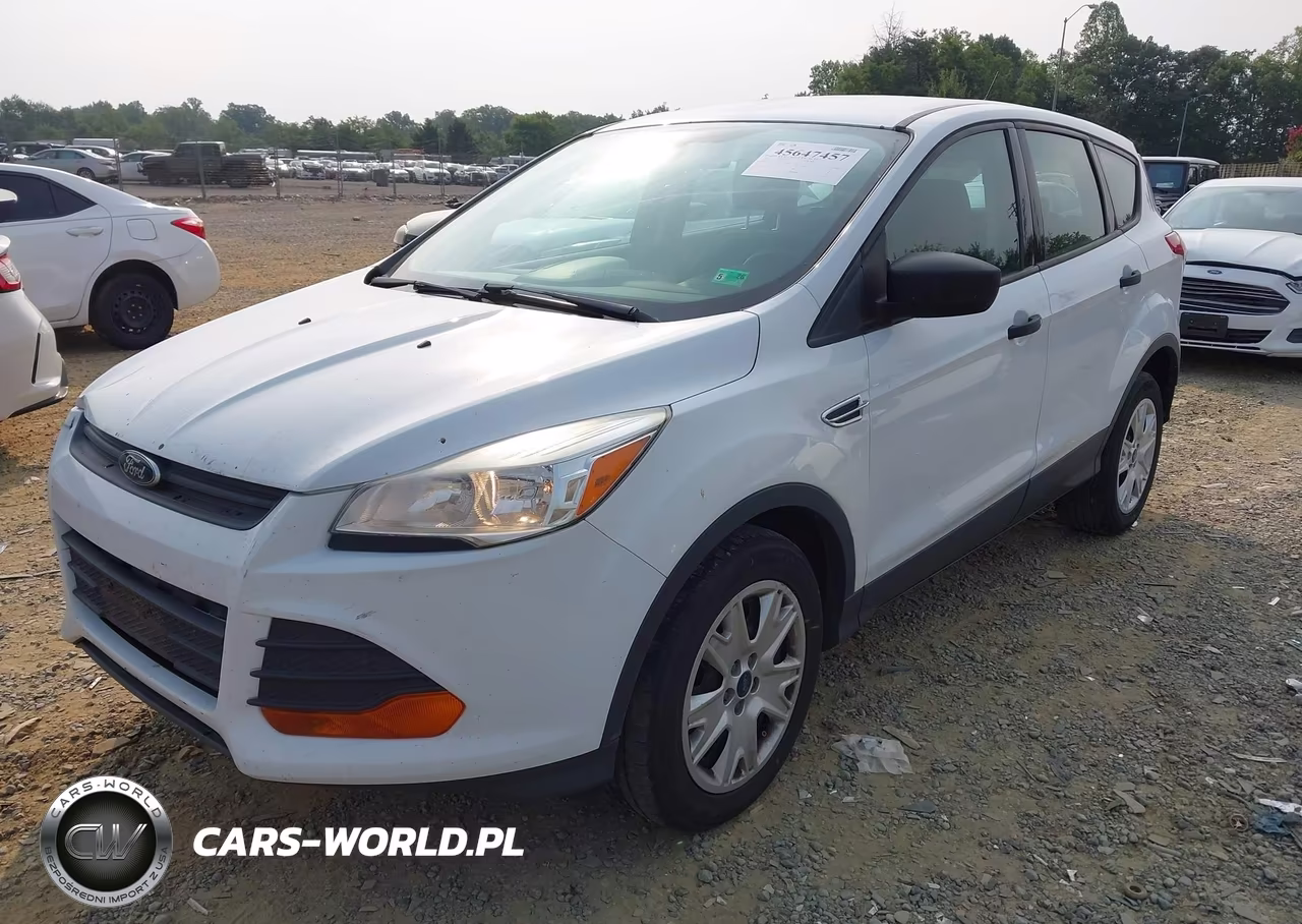 2015 Ford Escape S VIN:1FMCU0F71FUC66131 - 2