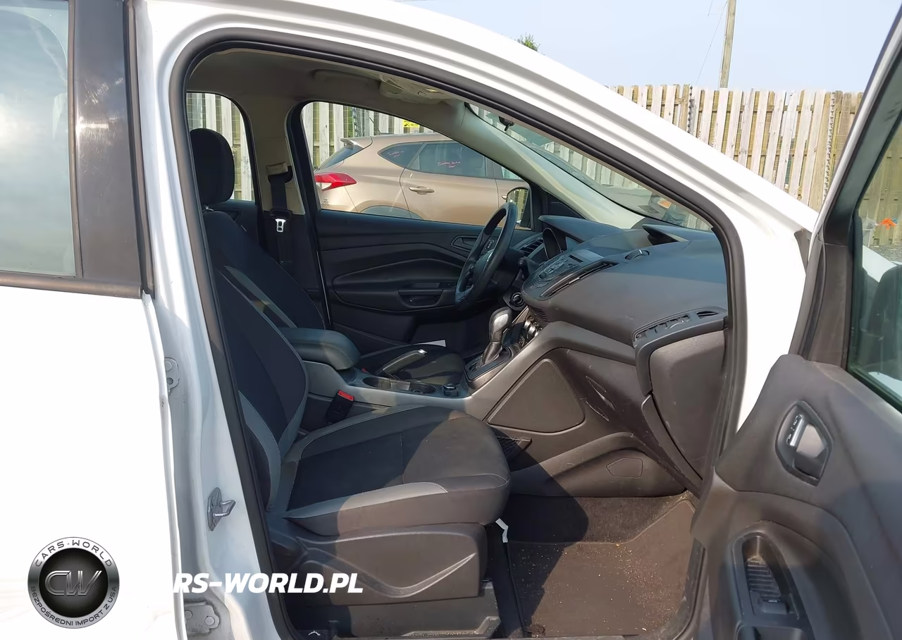 2015 Ford Escape S VIN:1FMCU0F71FUC66131 - 5