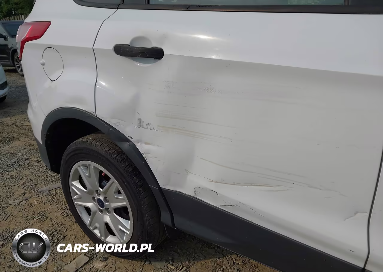 2015 Ford Escape S VIN:1FMCU0F71FUC66131 - 6