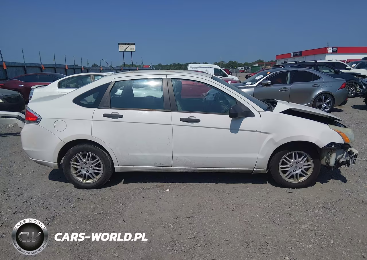 2011 Ford Focus Se VIN:1FAHP3FN6BW189570 - 13