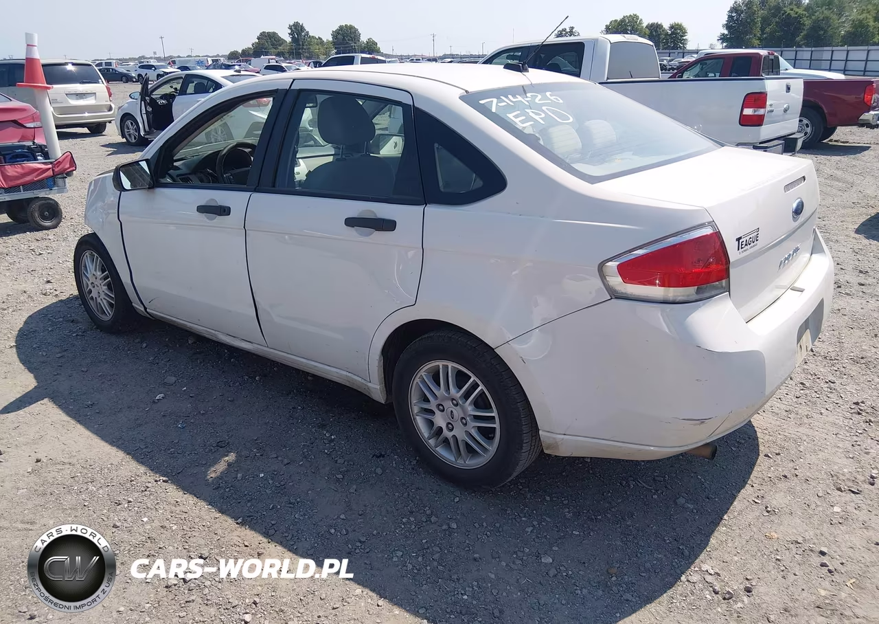2011 Ford Focus Se VIN:1FAHP3FN6BW189570 - 3
