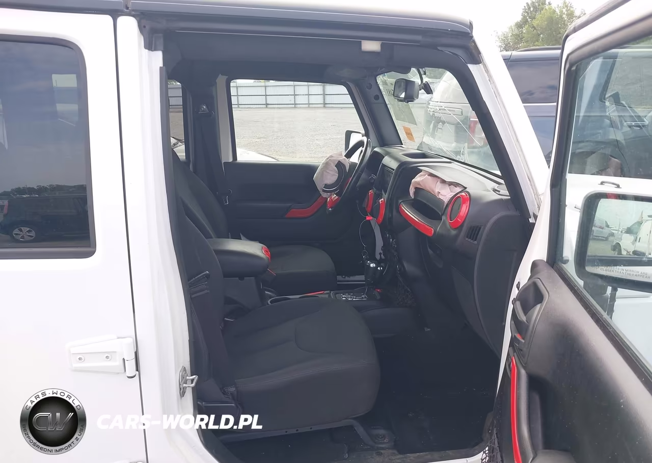 2017 Jeep Wrangler Unlimited Sport VIN:1C4BJWDG8HL671474 - 5