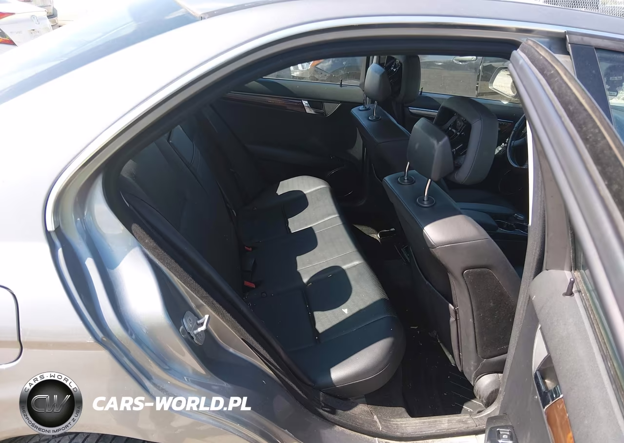 2009 Mercedes-Benz C 300 VIN:WDDGF81X29R042692 - 8
