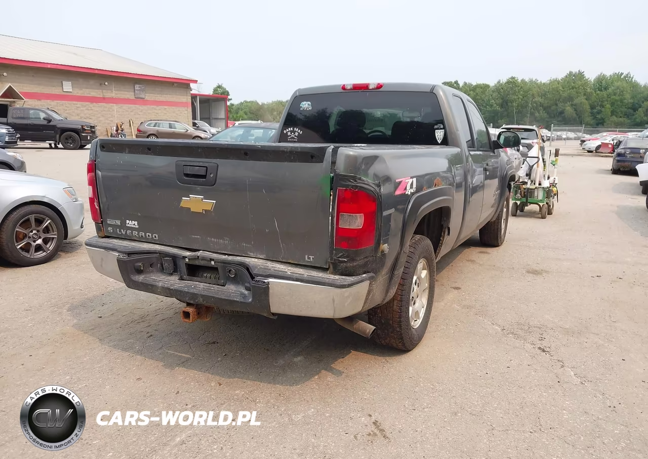 2011 Chevrolet Silverado 1500 Lt VIN:1GCRKSE33BZ180962 - 4