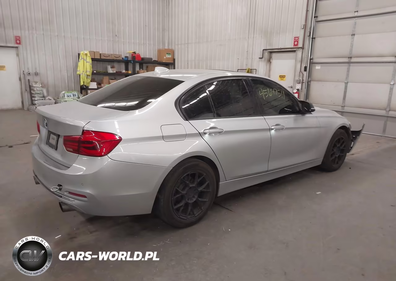 2016 BMW 328I xDrive VIN:WBA8E3G51GNT80340 - 4