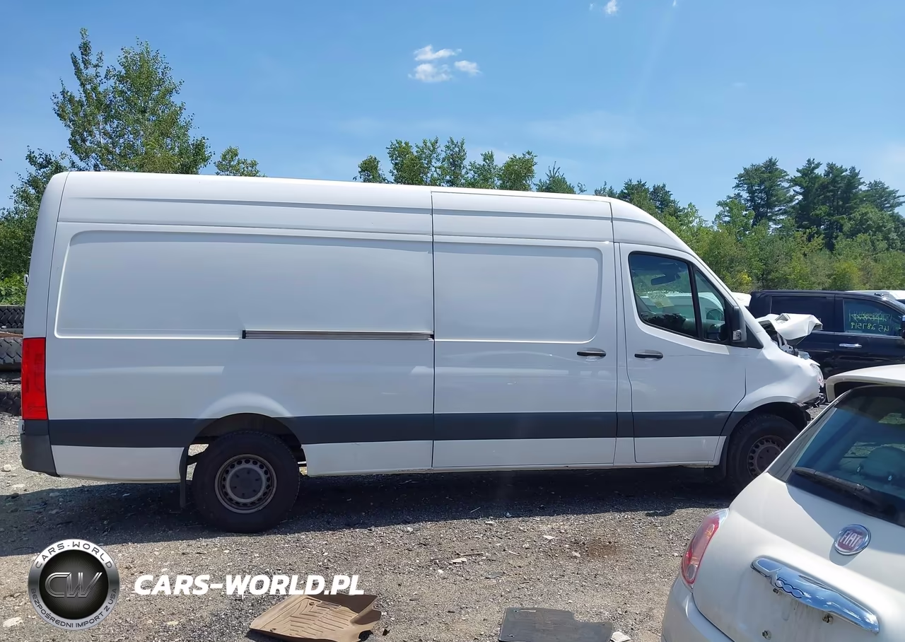 2022 Mercedes-Benz Sprinter 2500 High Roof I4 VIN:W1Y40CHYXNT084813 - 14
