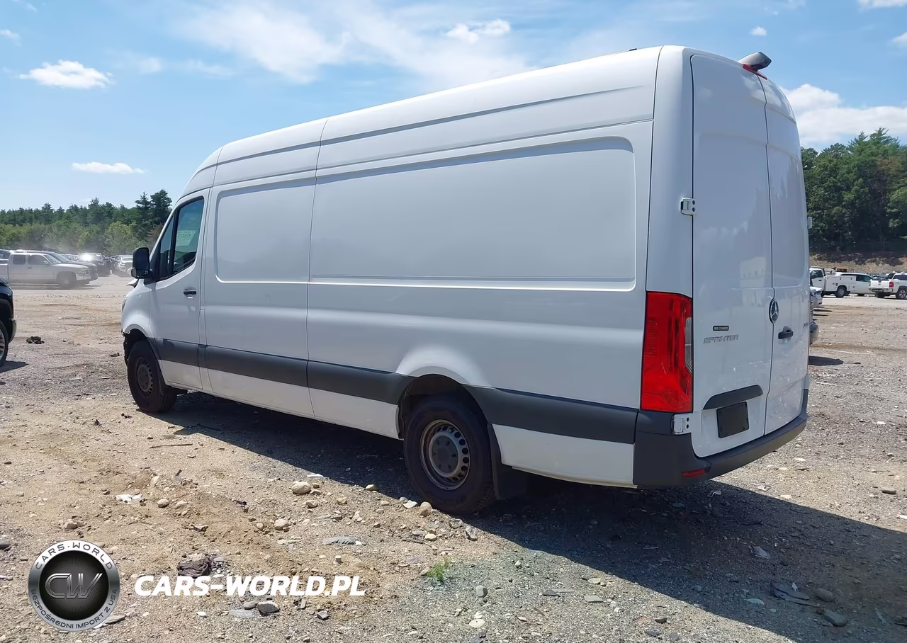 2022 Mercedes-Benz Sprinter 2500 High Roof I4 VIN:W1Y40CHYXNT084813 - 3