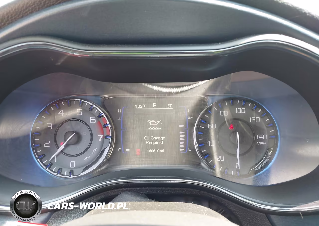 2015 Chrysler 200 S VIN:1C3CCCBB2FN546898 - 7