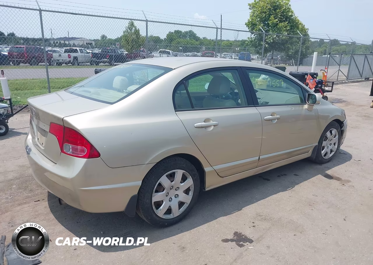 2007 Honda Civic Lx VIN:1HGFA16527L088107 - 4