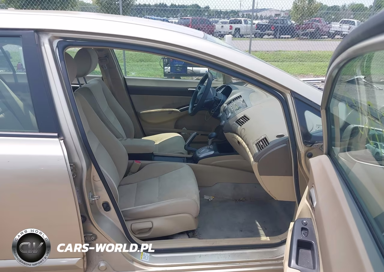 2007 Honda Civic Lx VIN:1HGFA16527L088107 - 5