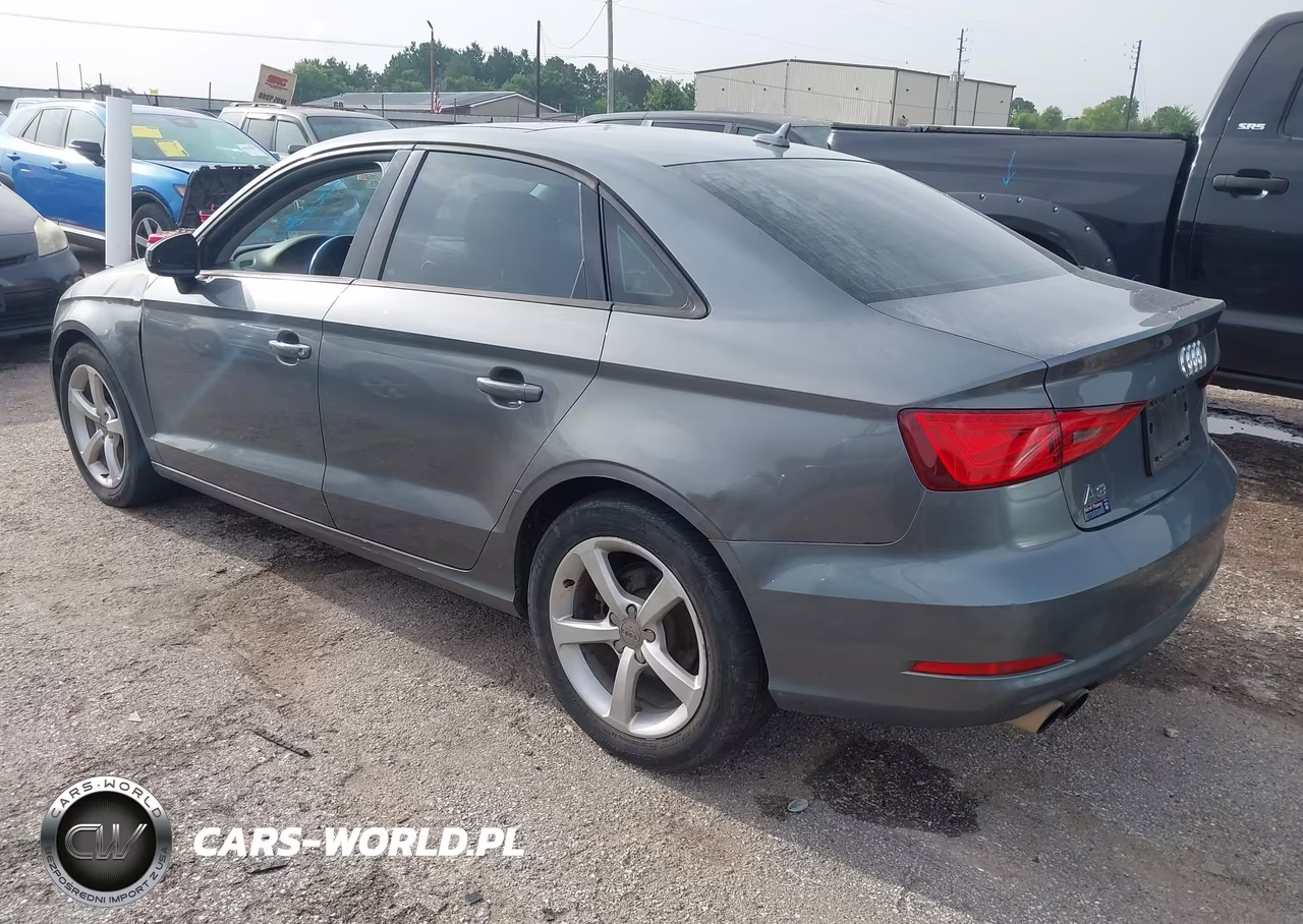 2015 Audi A3 1.8T Premium VIN:WAUACGFFXF1005366 - 3