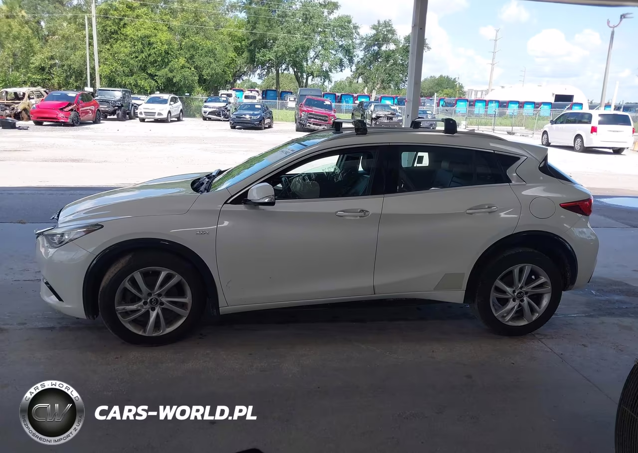 2017 Infiniti Qx30 Premium VIN:SJKCH5CP3HA028745 - 14