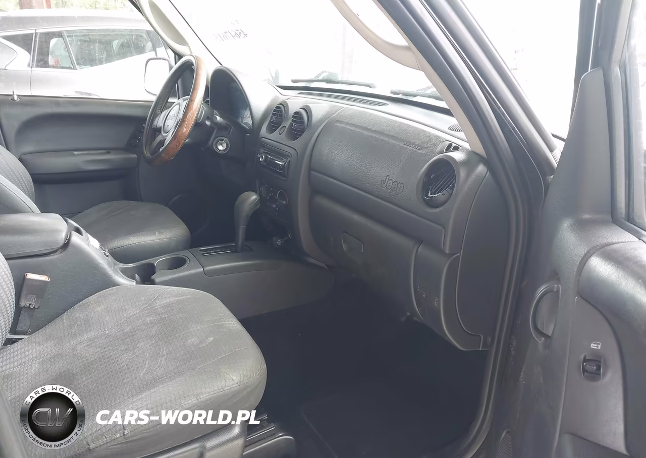 2003 Jeep Liberty Sport VIN:1J4GK48K83W504989 - 5