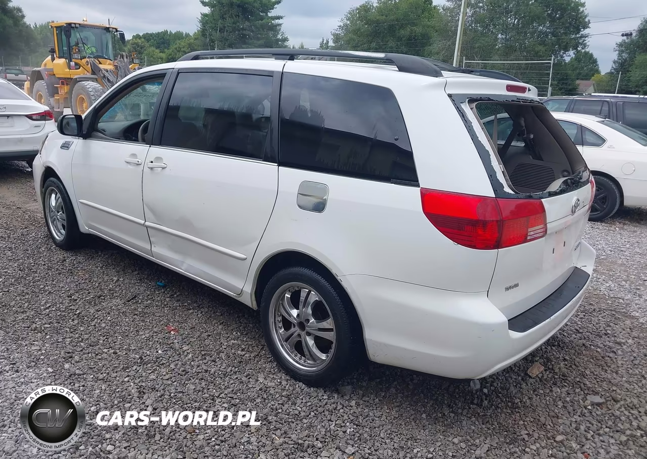2004 Toyota Sienna Le VIN:5TDZA23C14S027930 - 3