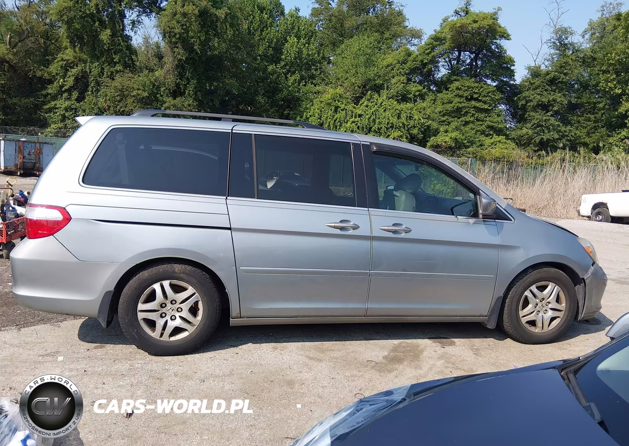 2005 Honda Odyssey Ex-L VIN:5FNRL38735B132891 - 13