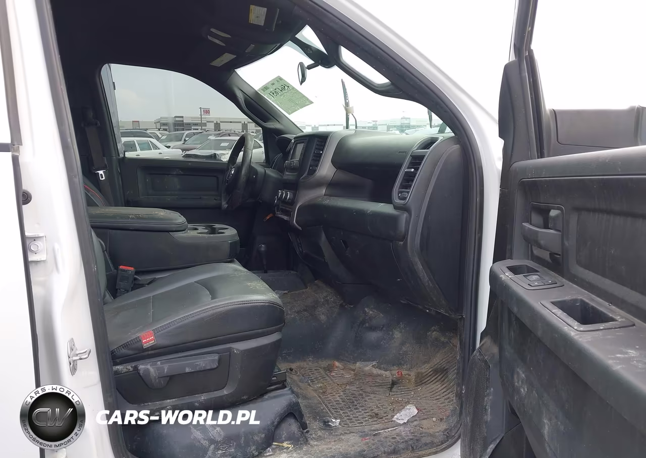 2022 Ram 2500 Tradesman 4X4 8' Box VIN:3C6UR5HJ0NG155322 - 5
