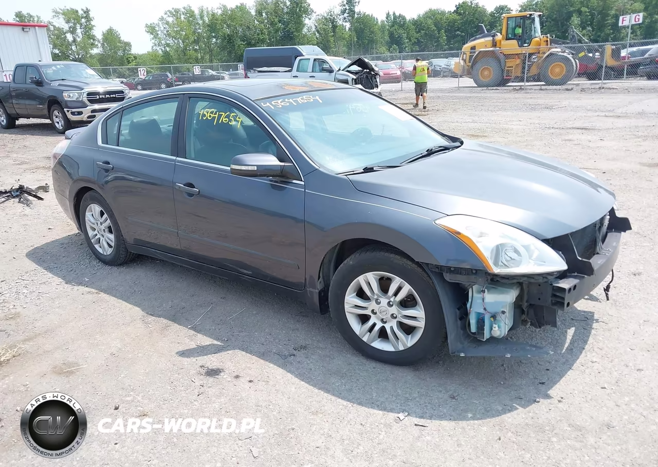 2012 Nissan Altima 2.5 S – zdjęcie 1 z 11