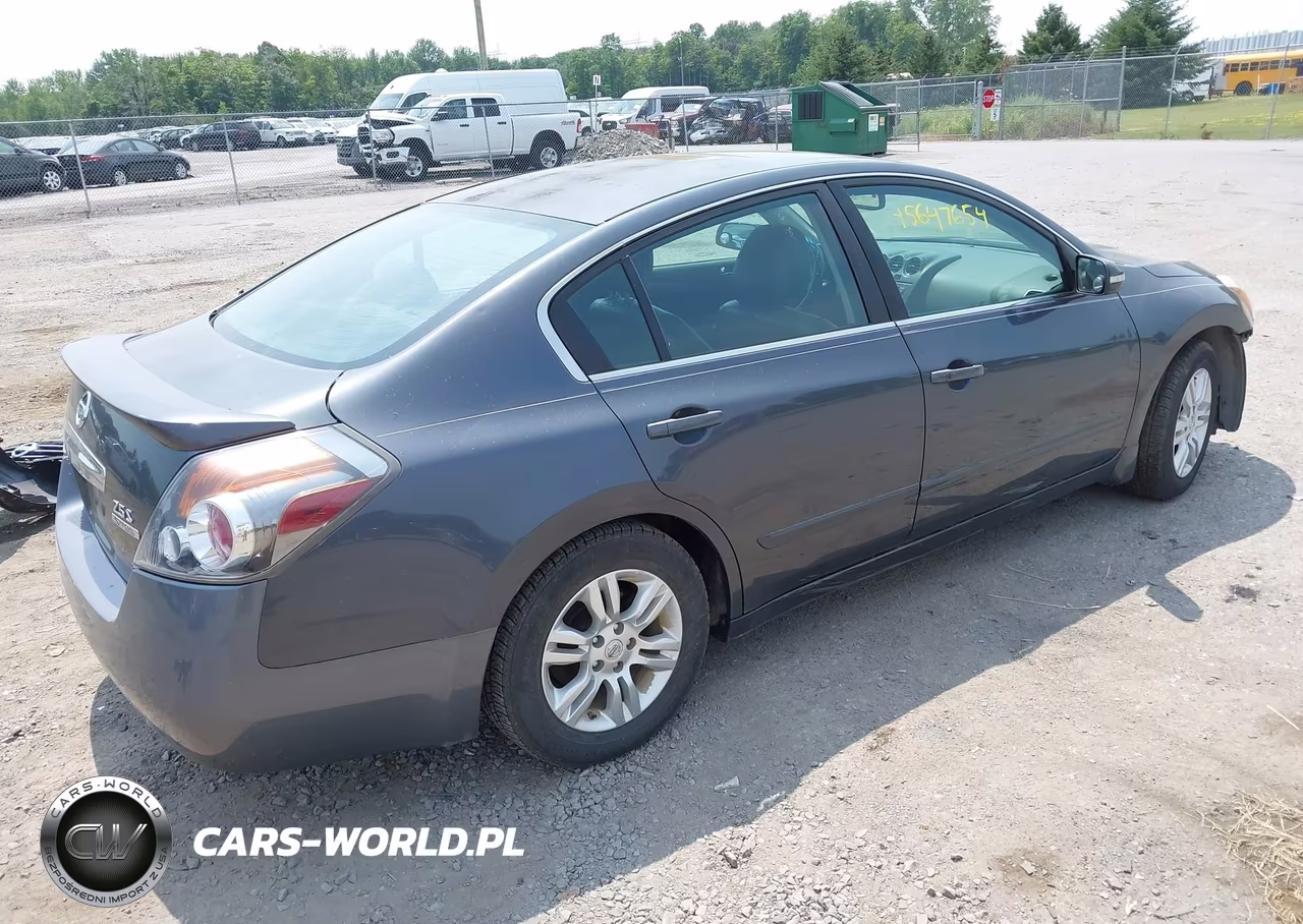 2012 Nissan Altima 2.5 S VIN:1N4AL2AP9CC167615 - 4