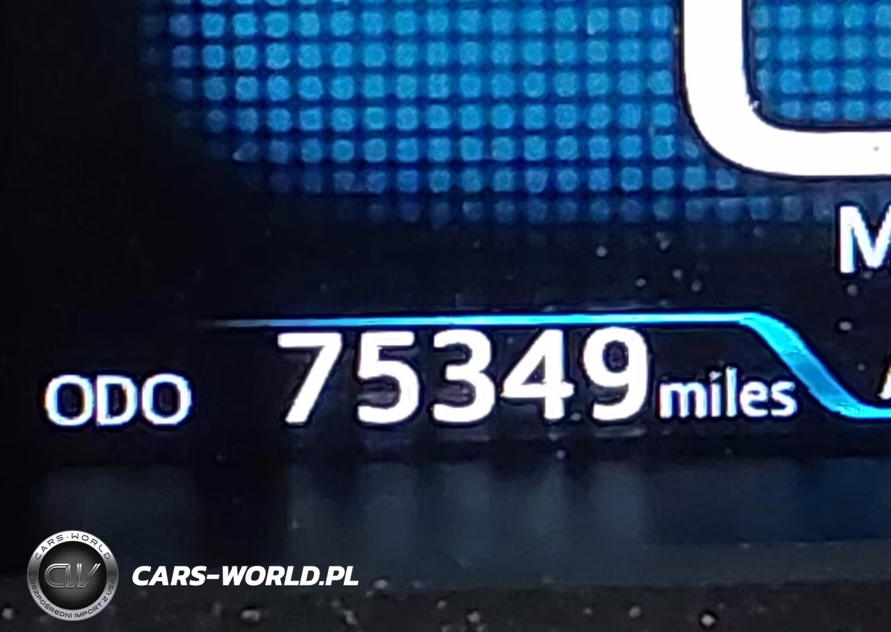 2018 Toyota Prius Prime Plus VIN:JTDKARFP0J3088580 - 15