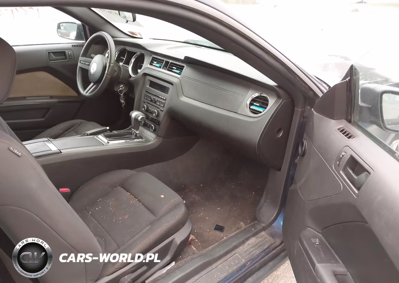 2011 Ford Mustang V6 VIN:1ZVBP8AM6B5157216 - 5