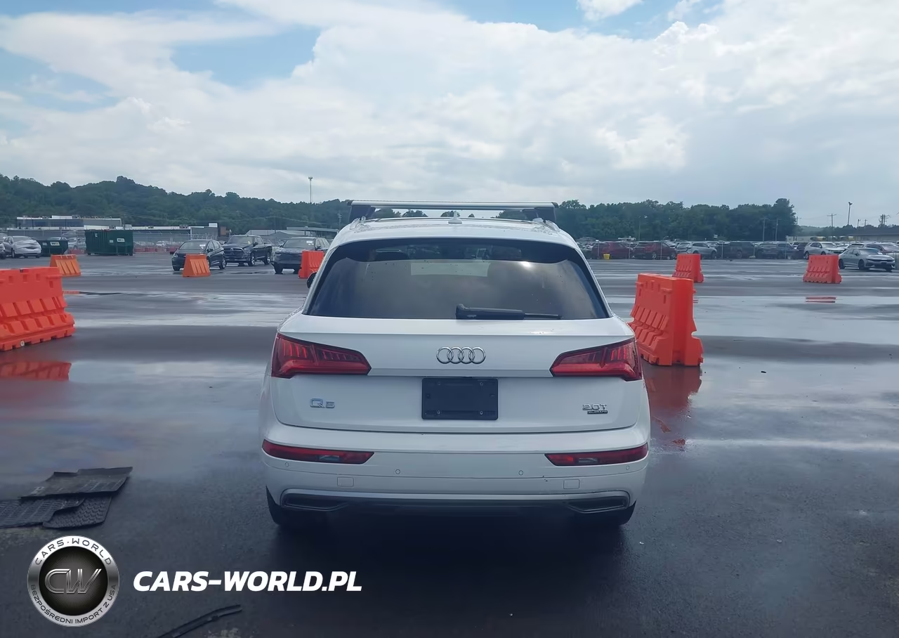 2018 Audi Q5 2.0T Premium-2.0T Tech Premium VIN:WA1BNAFY7J2059981 - 16
