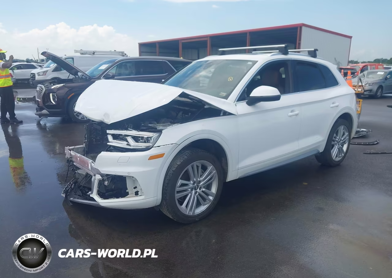 2018 Audi Q5 2.0T Premium-2.0T Tech Premium VIN:WA1BNAFY7J2059981 - 2
