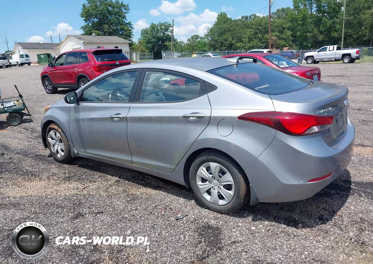 2016 Hyundai Elantra Se VIN:5NPDH4AE1GH720948 - 3