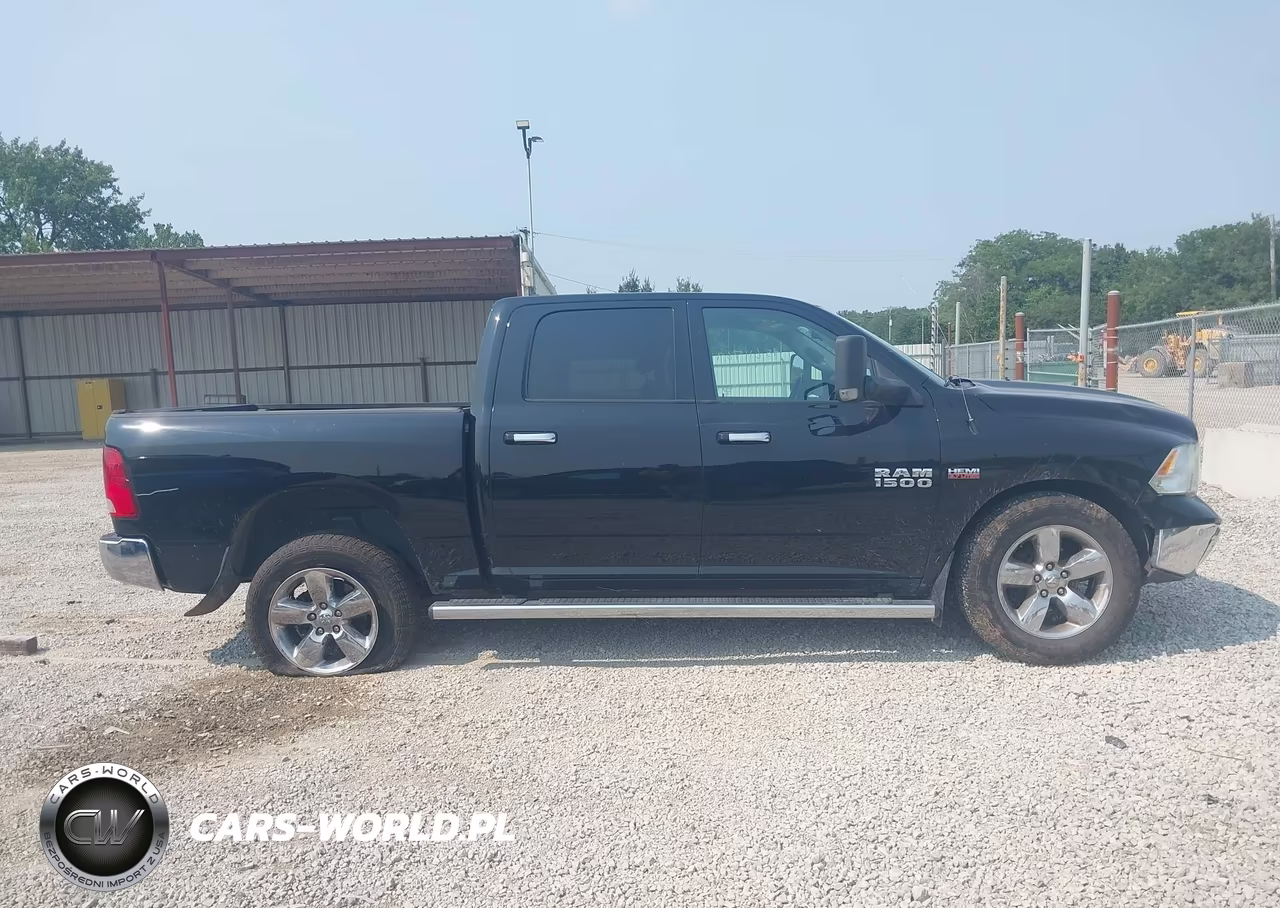 2015 Ram 1500 Big Horn VIN:1C6RR7LT1FS572758 - 13
