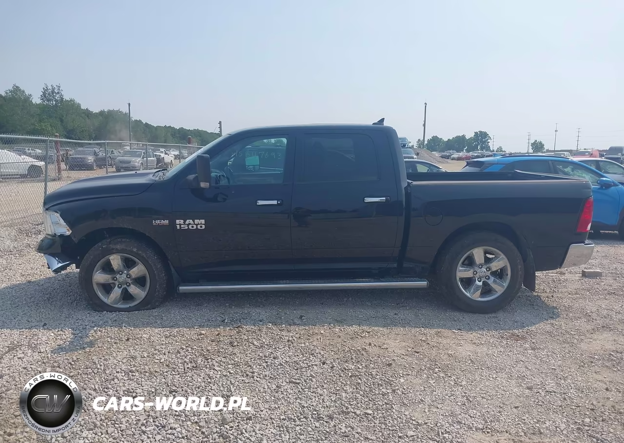 2015 Ram 1500 Big Horn VIN:1C6RR7LT1FS572758 - 14