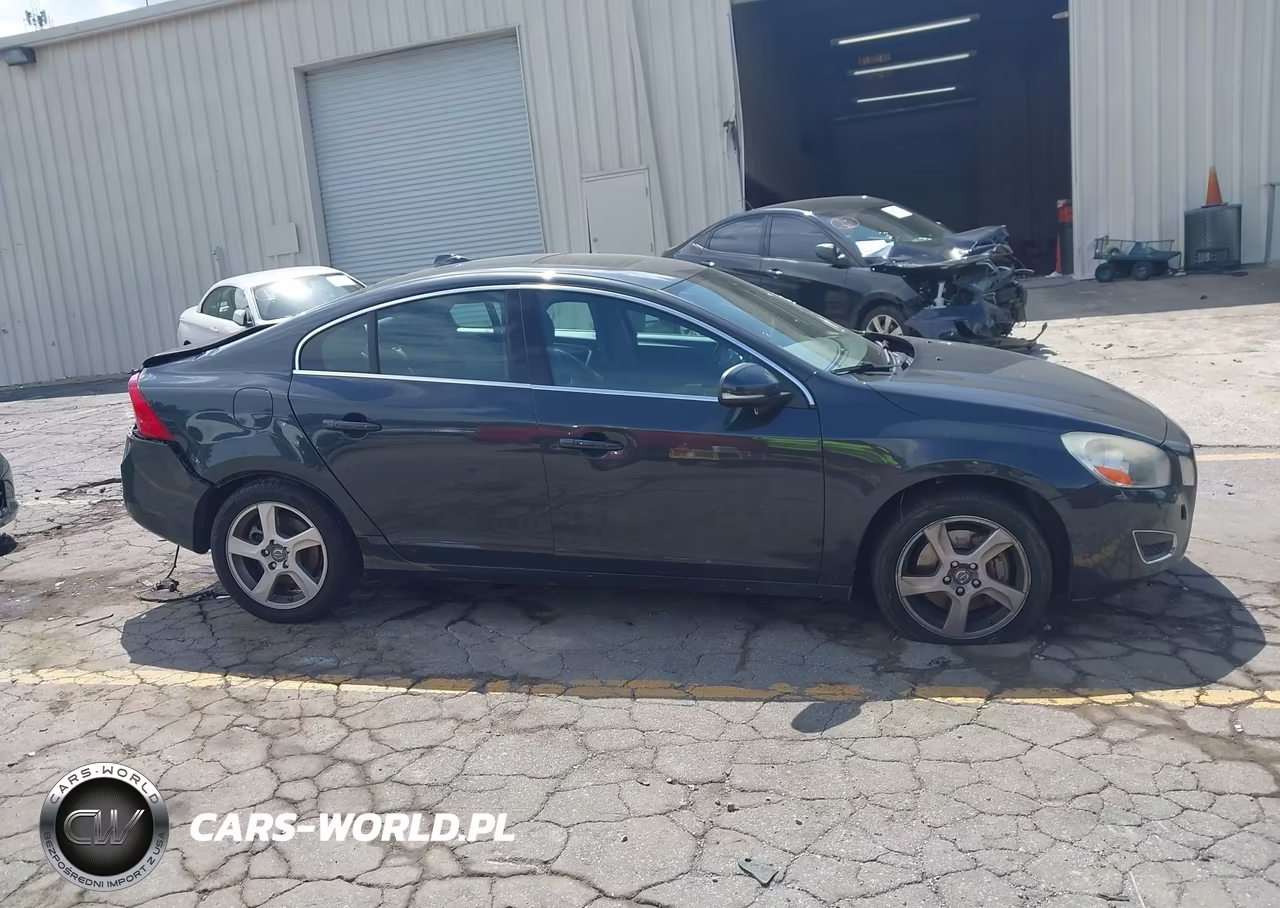 2013 Volvo S60 T5-T5 Platinum-T5 Premier-T5 Premier Plus VIN:YV1612FH9D2205062 - 12