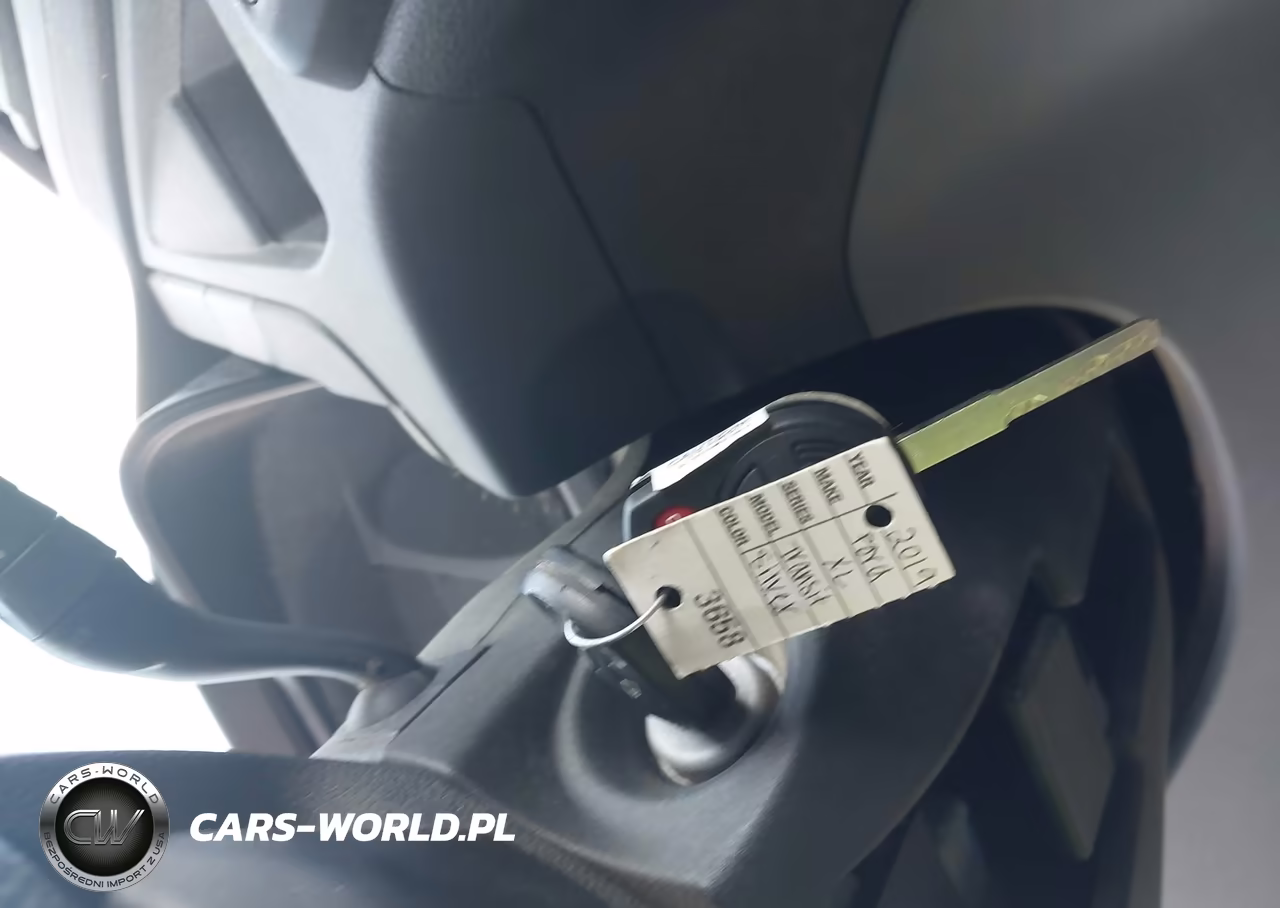 2019 Ford Transit-250 VIN:1FTYR2CM6KKA33823 - 11