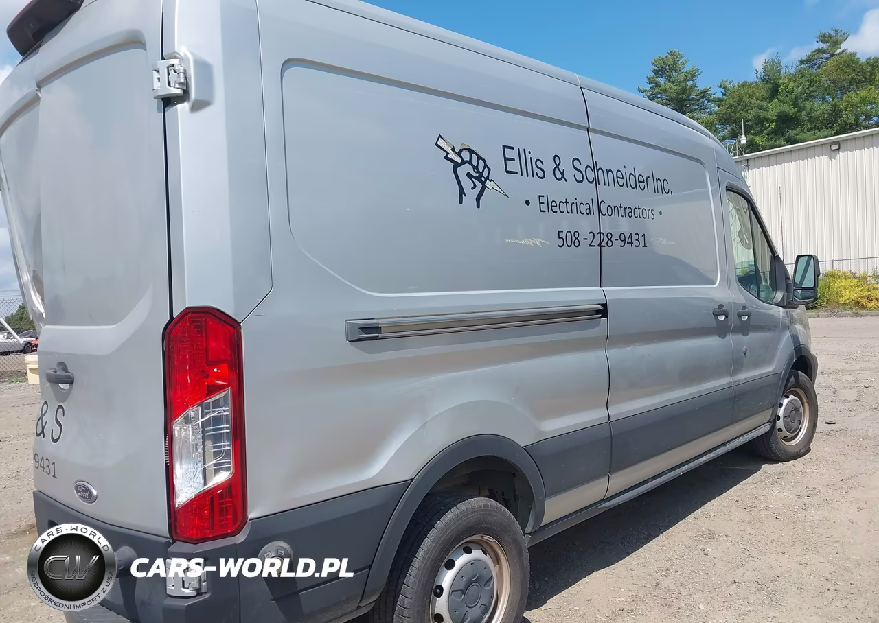 2019 Ford Transit-250 VIN:1FTYR2CM6KKA33823 - 4