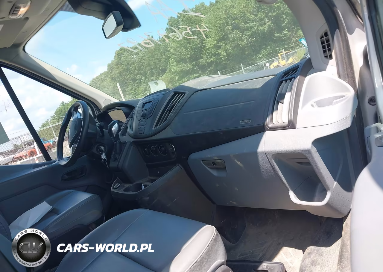 2019 Ford Transit-250 VIN:1FTYR2CM6KKA33823 - 5