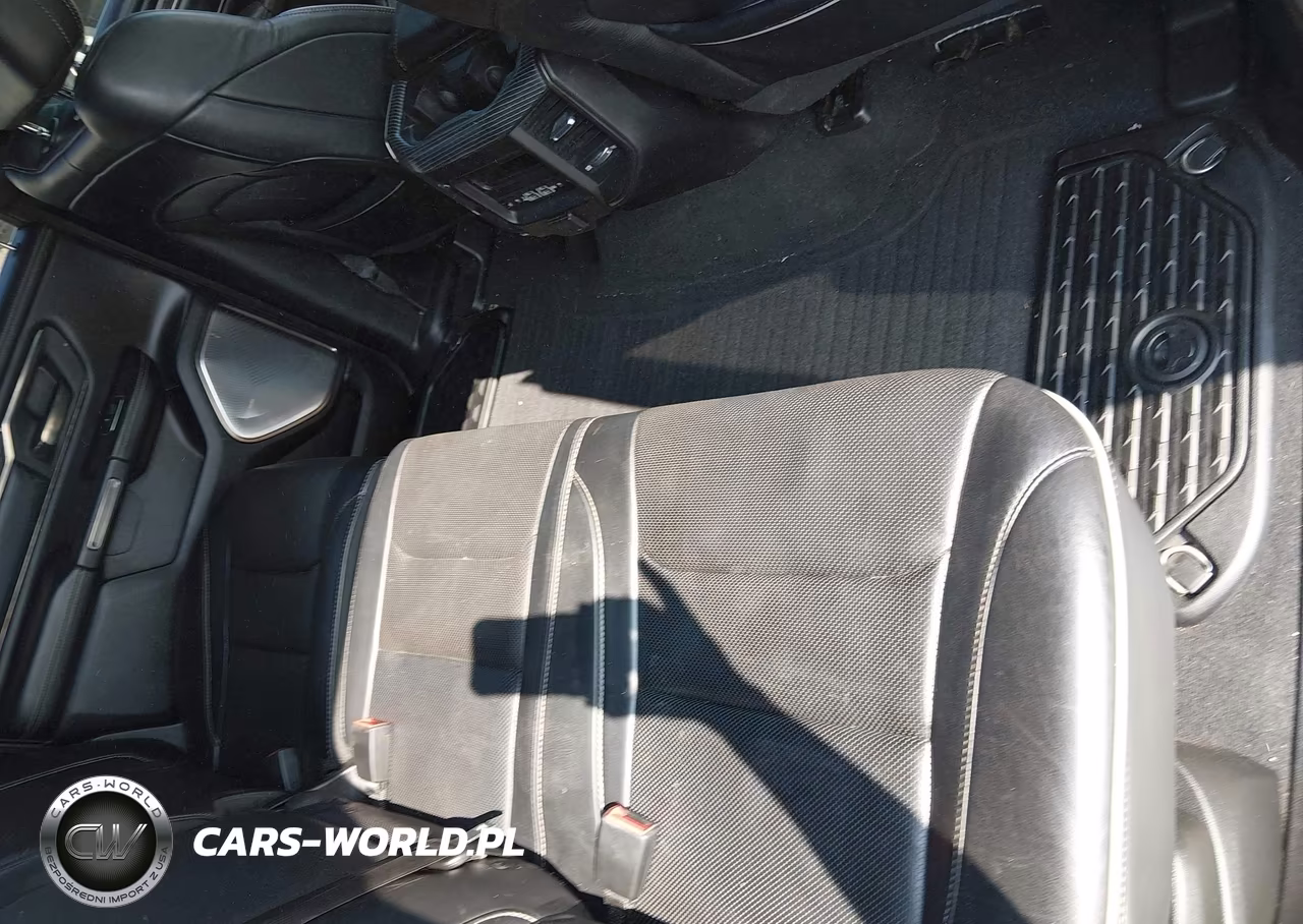 2019 Ram 1500 Limited 4X4 5'7 Box VIN:1C6SRFHT7KN506647 - 8