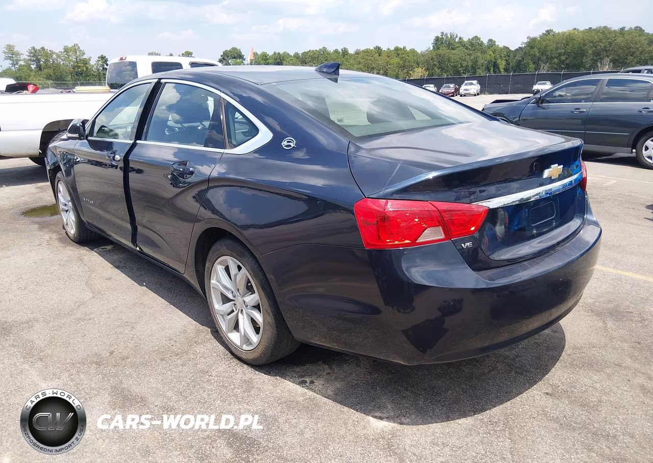 2018 Chevrolet Impala 1Lt VIN:2G1105S3XJ9131042 - 3