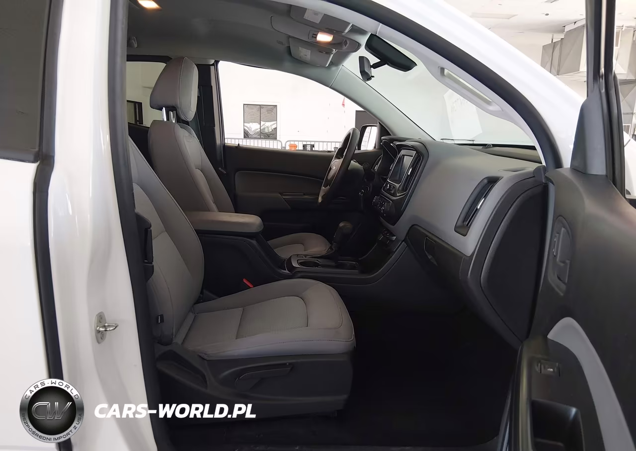 2018 Chevrolet Colorado Wt VIN:1GCHSBEAXJ1272481 - 5