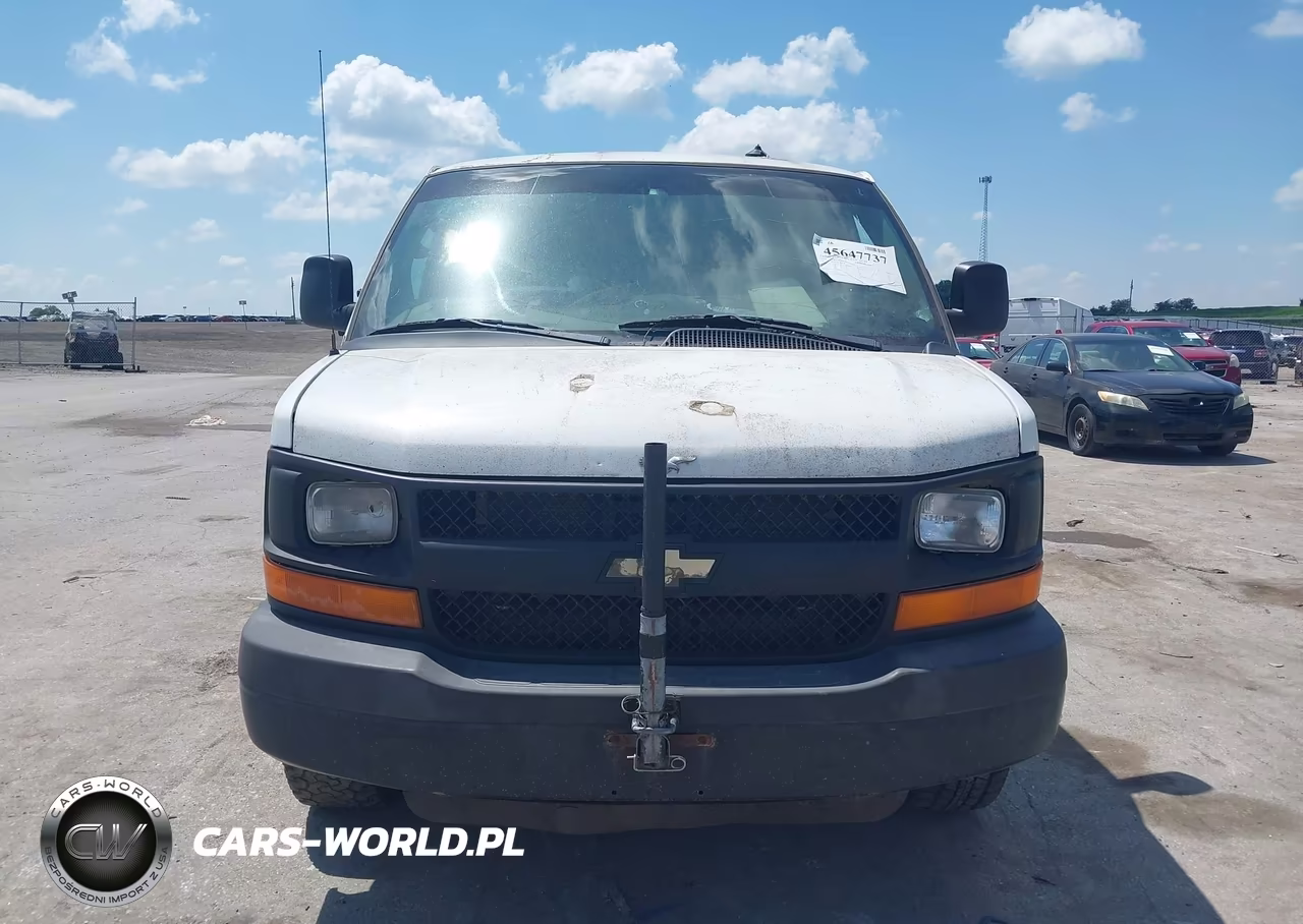 2015 Chevrolet Express 2500 Work Van VIN:1GCWGGFF5F1108188 - 12