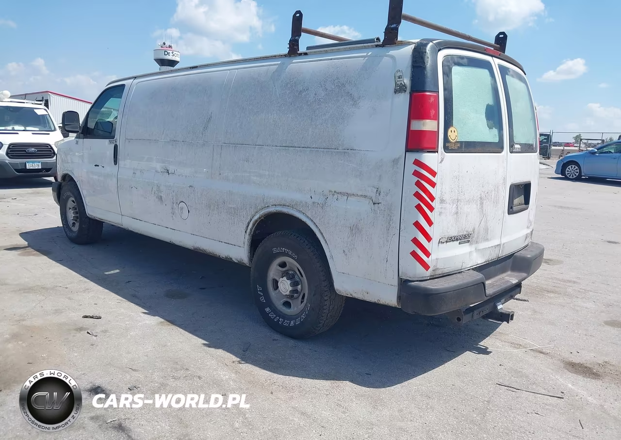 2015 Chevrolet Express 2500 Work Van VIN:1GCWGGFF5F1108188 - 3