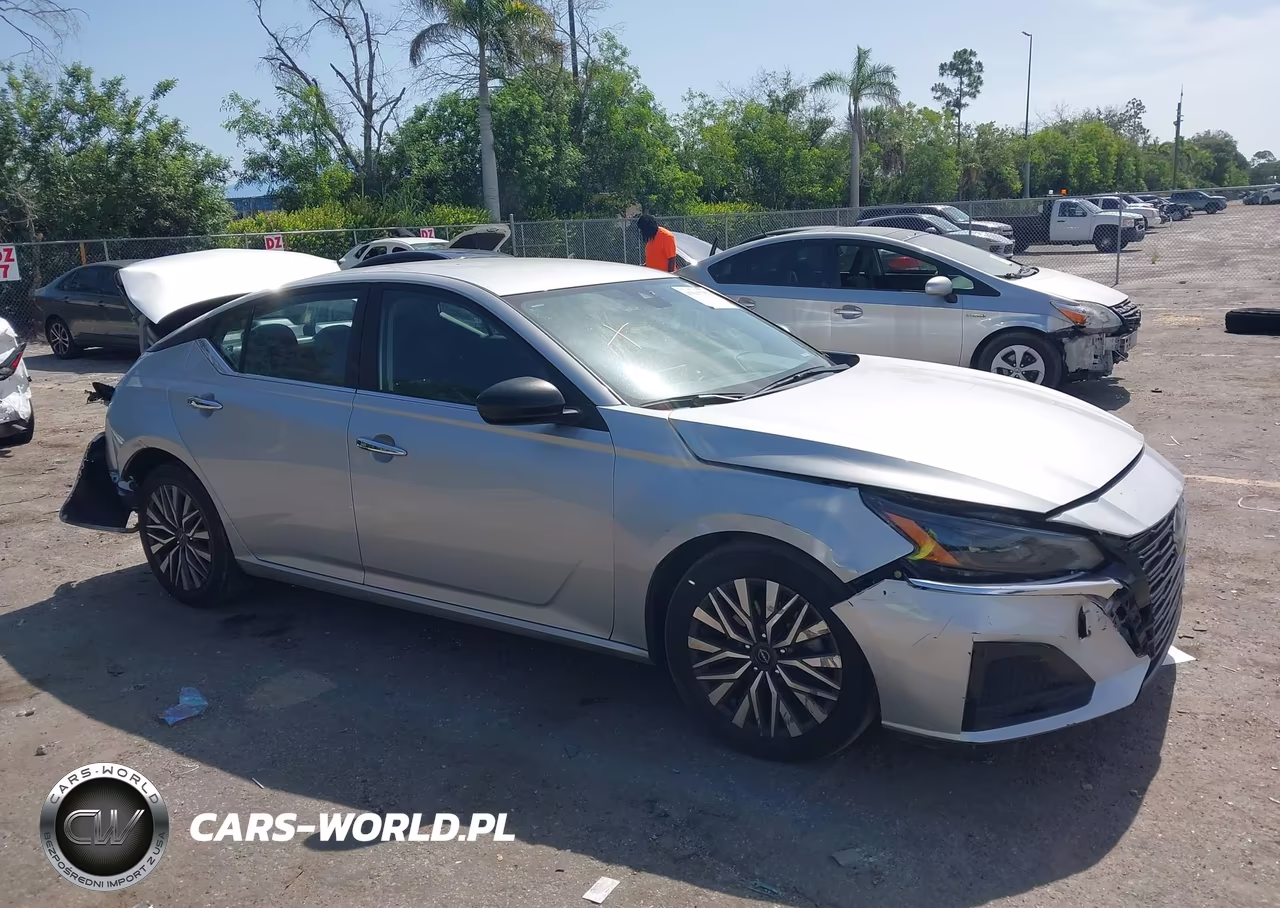2024 Nissan Altima Sv Fwd – zdjęcie 1 z 17