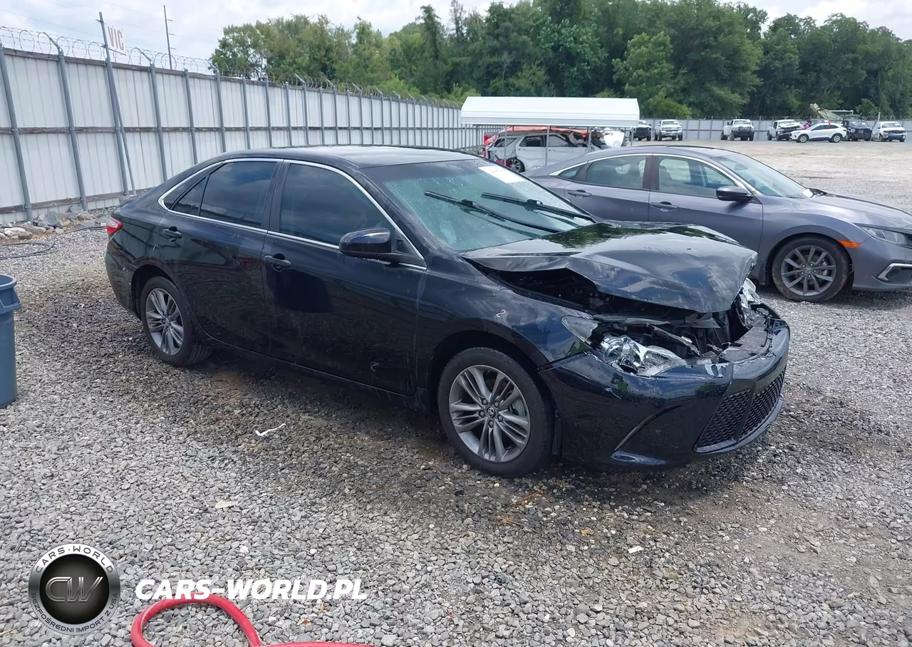2017 Toyota Camry Se – zdjęcie 1 z 16