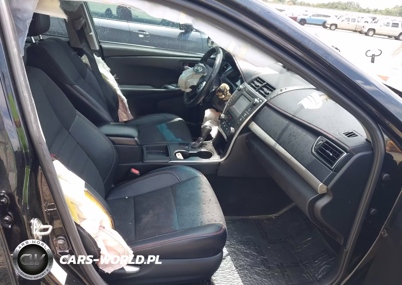 2017 Toyota Camry Se VIN:4T1BF1FKXHU759860 - 5