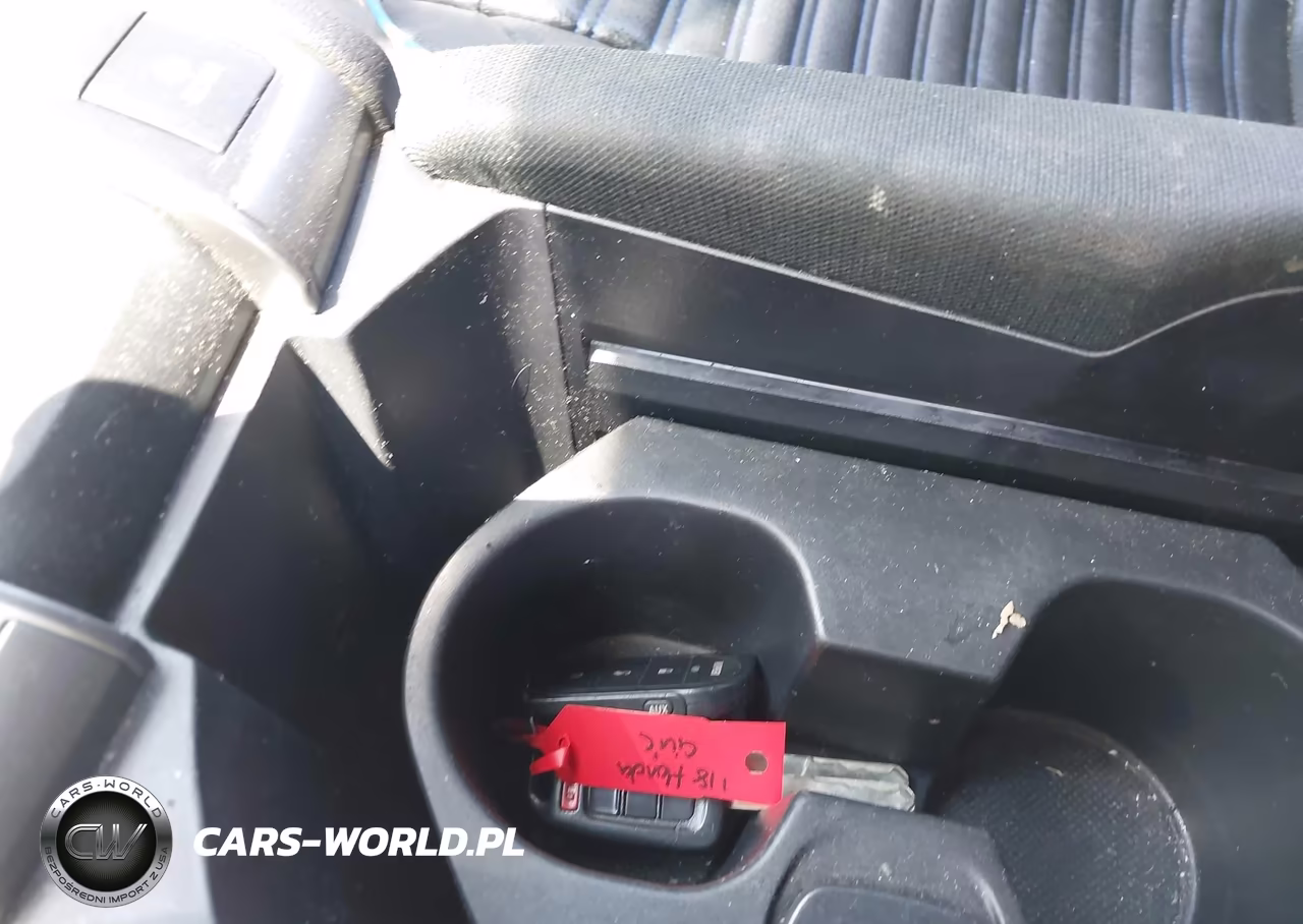 2018 Honda Civic Sport VIN:SHHFK7H48JU417193 - 11