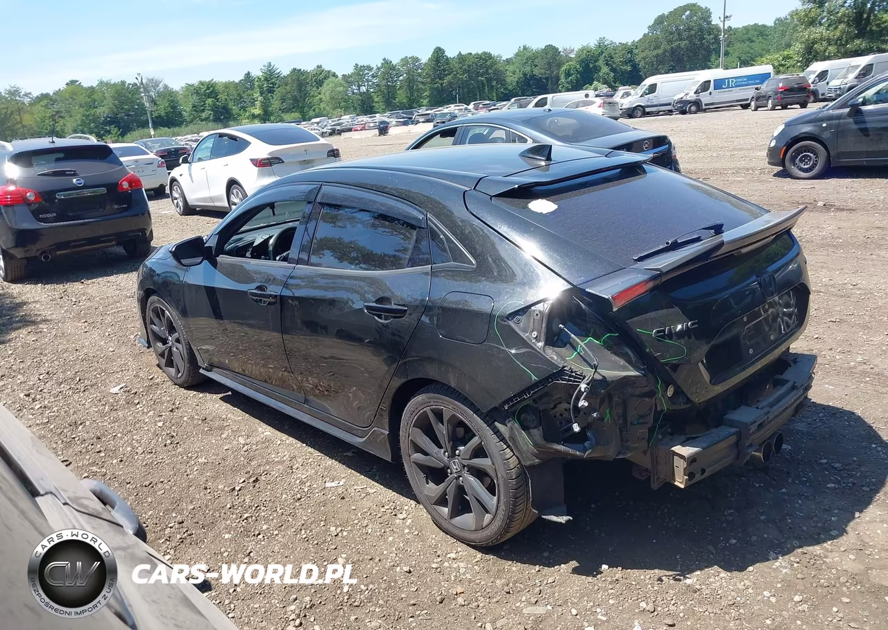 2018 Honda Civic Sport VIN:SHHFK7H48JU417193 - 14