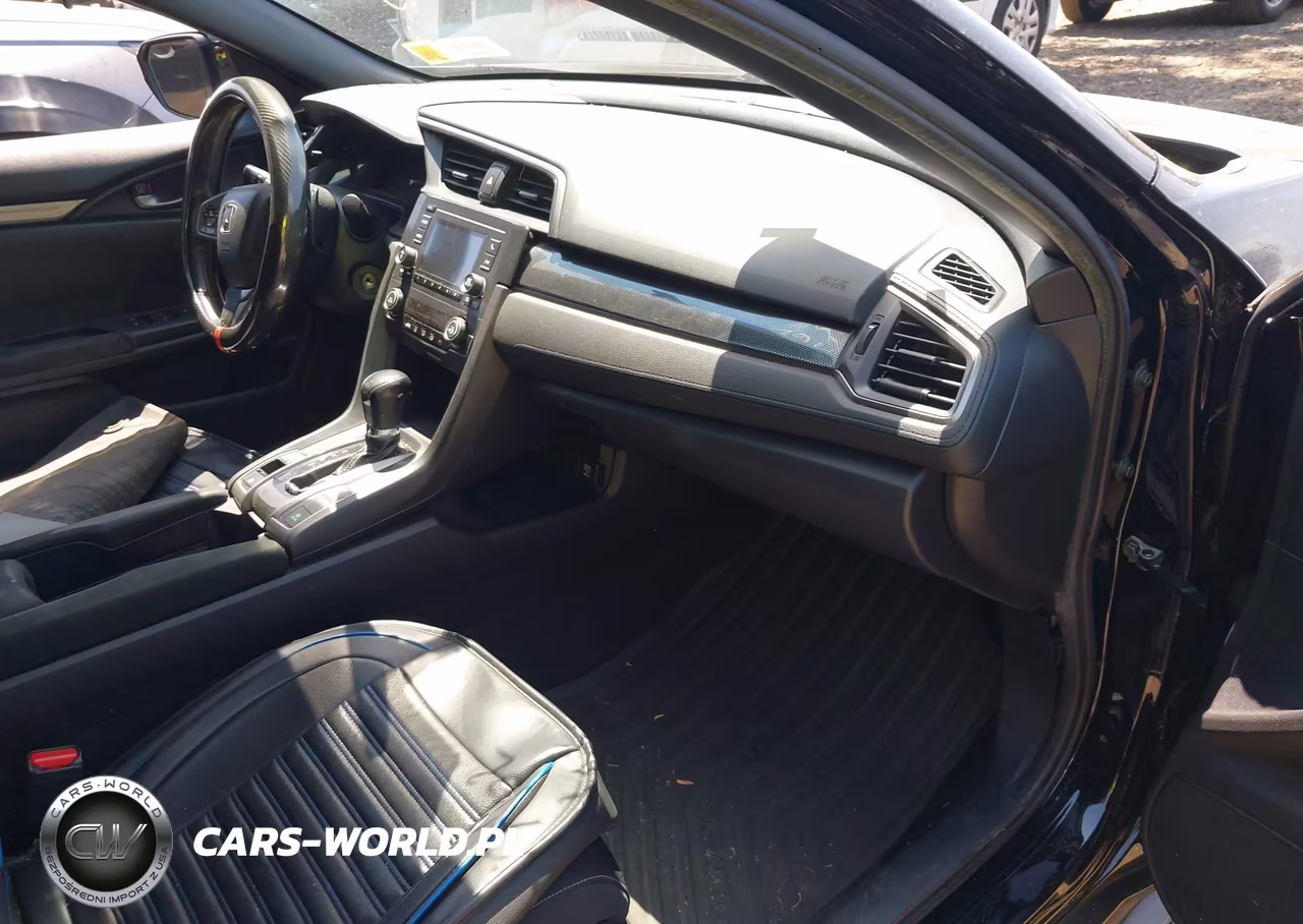 2018 Honda Civic Sport VIN:SHHFK7H48JU417193 - 5