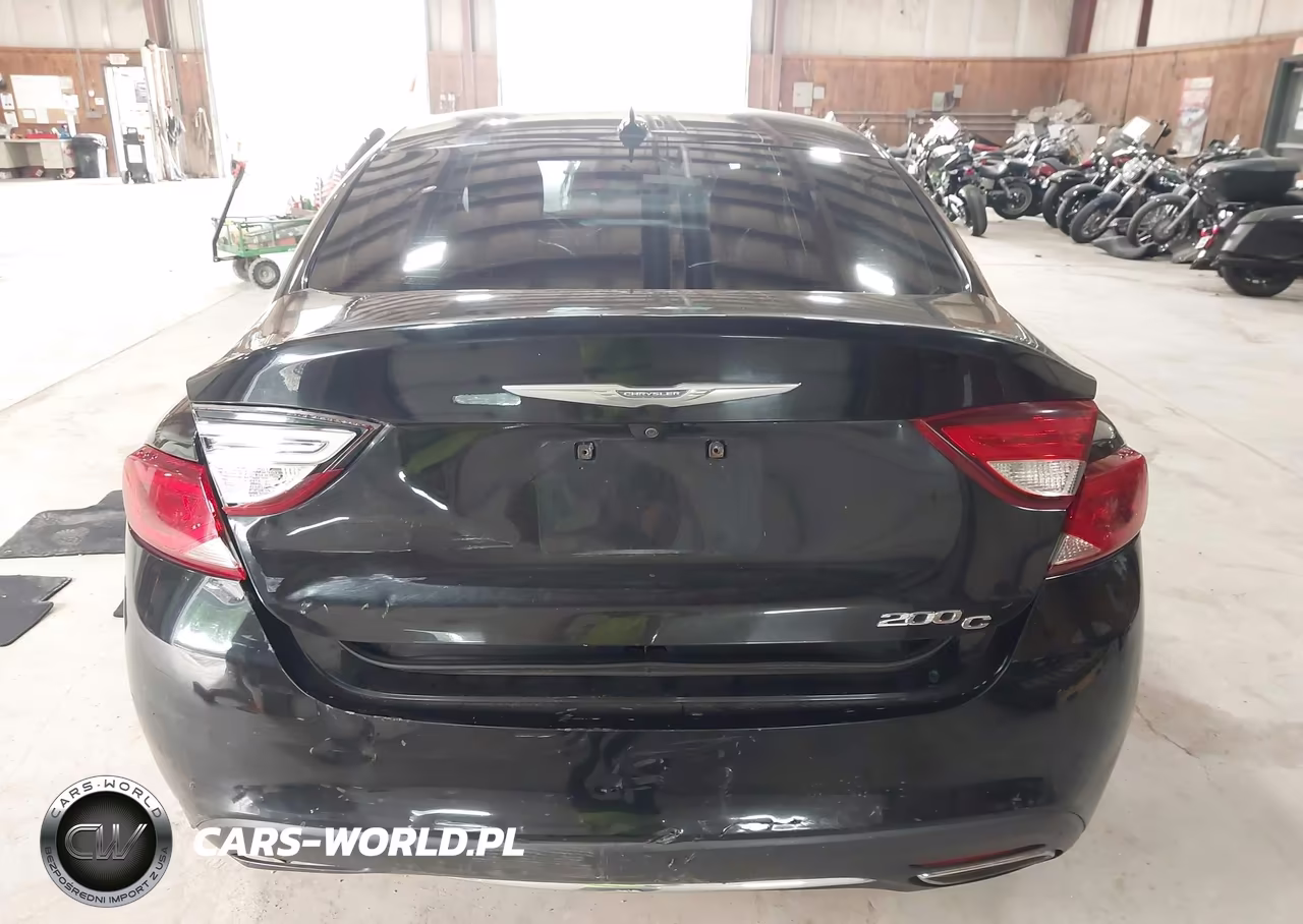 2015 Chrysler 200 C VIN:1C3CCCCG2FN581094 - 16