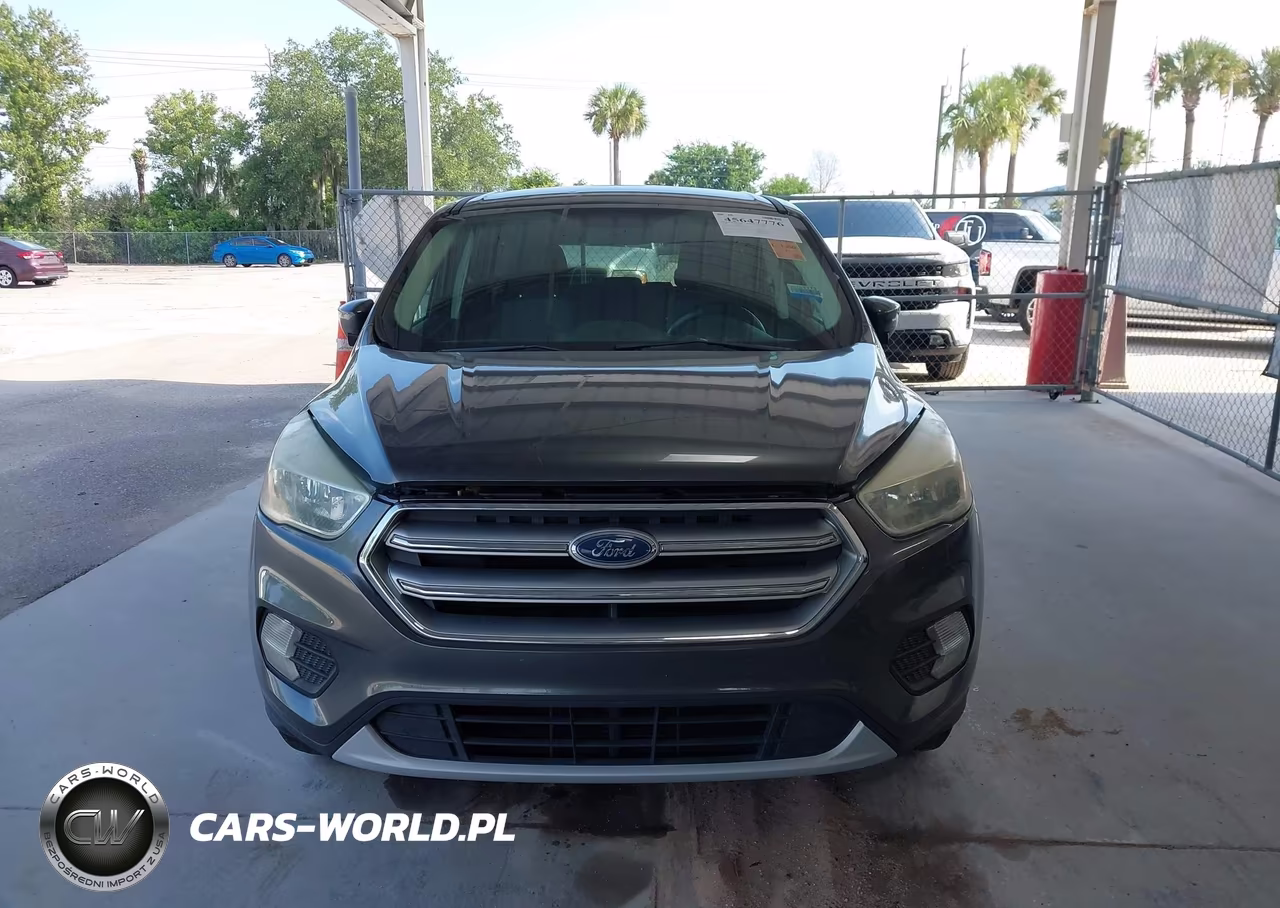 2017 Ford Escape Se VIN:1FMCU0GD8HUD16093 - 13