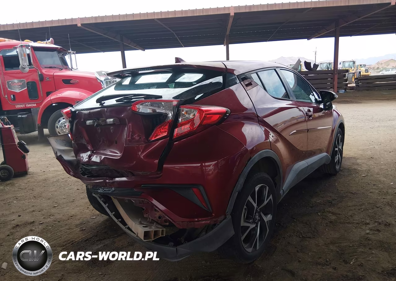 2018 Toyota C-Hr Xle VIN:NMTKHMBX3JR046597 - 4