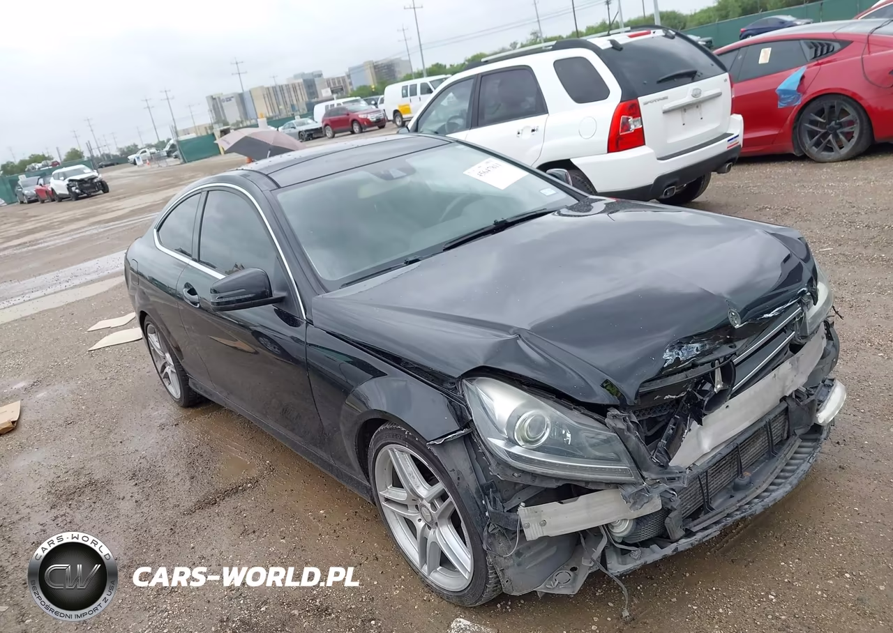 2015 Mercedes-Benz C 250